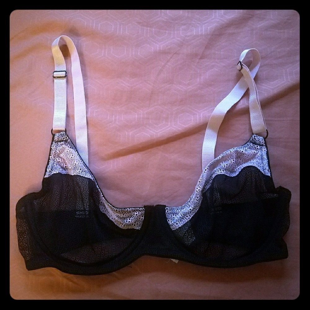 Black & light pink sheer bra